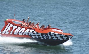 Alta Velocidade na Costa Algarvia! Passeio de Ocean Rocket ou Jet Boat em Albufeira!