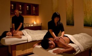 Ritual Asiático com Massagem de Relaxamento, Esfoliação, Hammam e Ritual de Chá com Bombons!