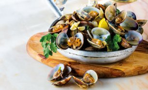 Sabores do Mar Para 2 Pessoas em Matosinhos! Gambão ao Alho e Amêijoas à espanhola!