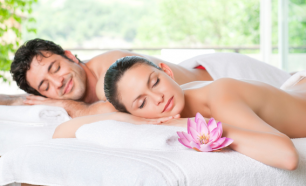 Massagem de Relaxamento para 1 ou 2 Pessoas em Belas Ou Carnide! Esquece os Problemas Durante 40 minutos!